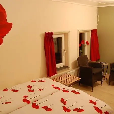 Bed & Breakfast Stad En Wal